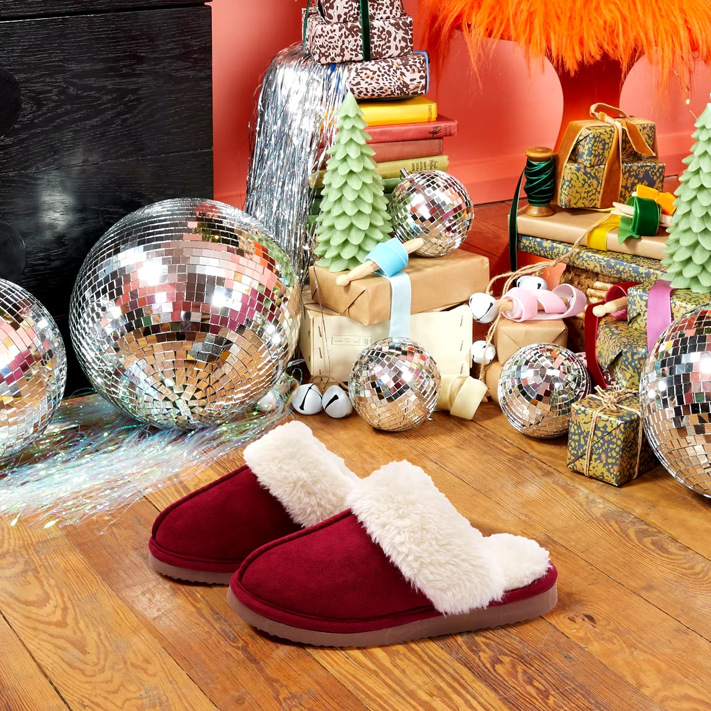 Fluffy Winter Slippers for Women Furry Fuzzy Home Shoes Faux Fur House Plush Slippers Indoor Warm Comfy Mute Flats Slide