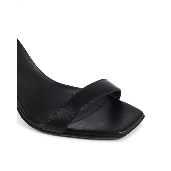 Calvin Klein - Calvin Klein Womens Sandal Black HW0HW01610BEH